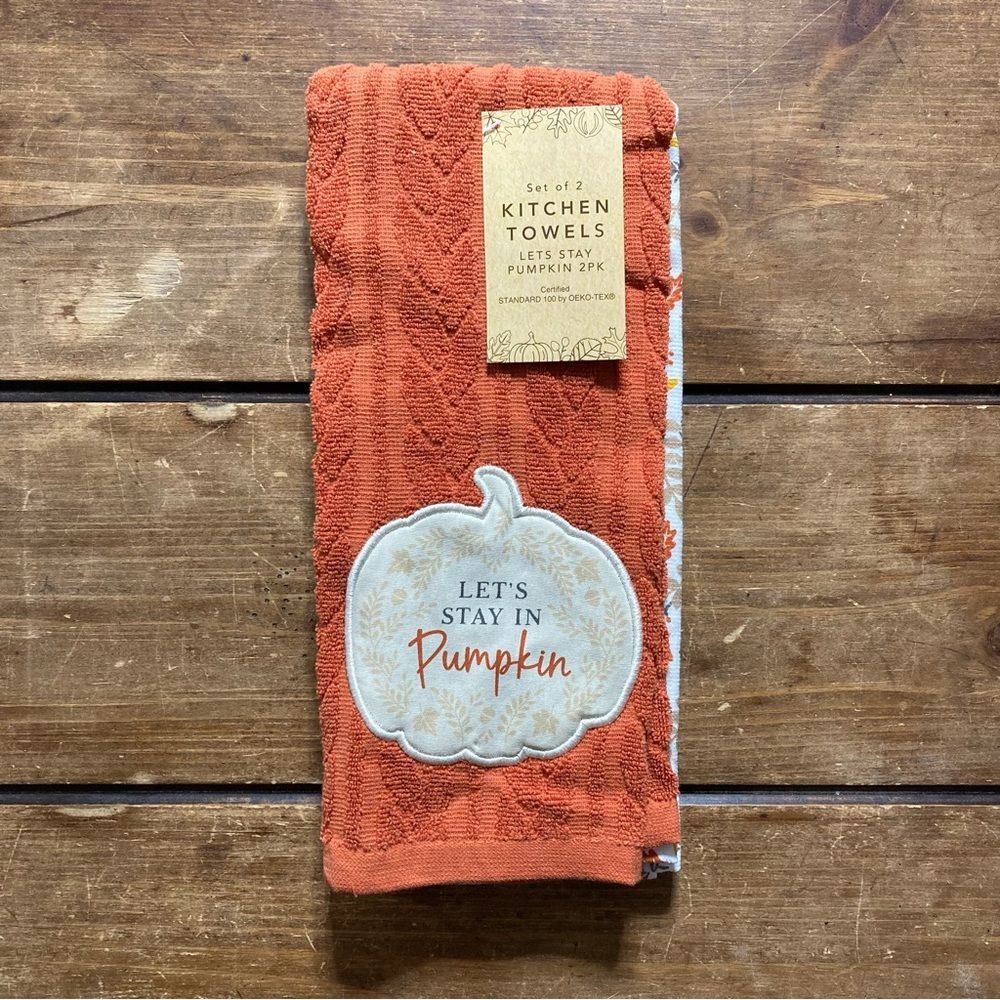 NWT Kitchen Towels Set of 2 Thanksgiving Fall Home Decor Orange White